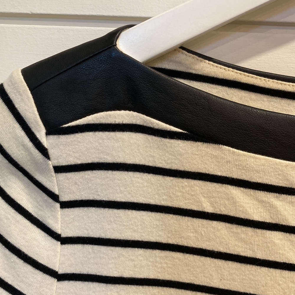 Striped Top - Picture 2 of 5